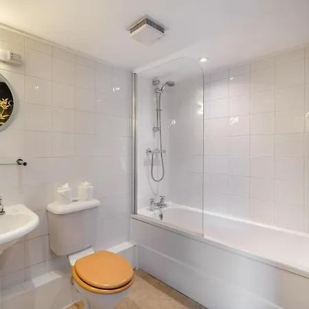 1 Bed In Oc-llh09 * Hawkshead